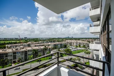 600 Three Islands Boulevard #1010, Hallandale Beach, FL 33009 - Photo 18