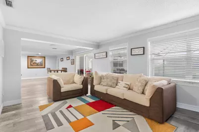 1852 NW 82nd Avenue, Coral Springs, FL 33071 - Photo 32