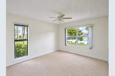 7915 Willow Spring #1218, Lake Worth, FL 33467 - Photo 12