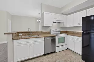 6960 SW 39th St, Davie, FL 33314 - Photo 10
