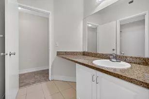 6960 SW 39th St, Davie, FL 33314 - Photo 16
