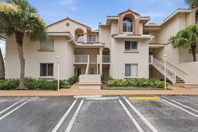 20101 Glenmoor Drive, West Palm Beach, FL 33409 - Photo 2