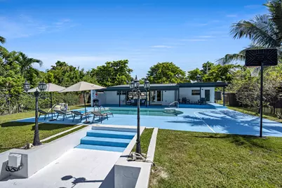 1875 Keystone Boulevard, North Miami, FL 33181 - Photo 6