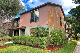 501 Sandtree Dr, Palm Beach Gardens, FL 33403 - Photo 2
