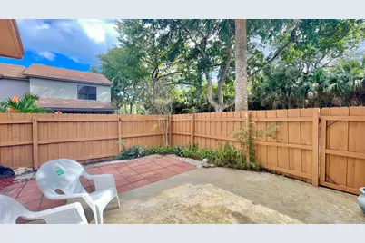 501 Sandtree Drive, Palm Beach Gardens, FL 33403 - Photo 16