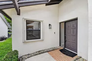 10549 Fern Tree Way, Boynton Beach, FL 33436 - Photo 4