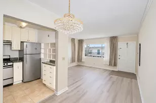 3240 Lake Osborne Dr, Lake Worth Beach, FL 33461 - Photo 4
