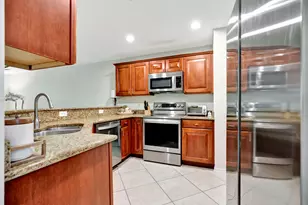 2760 SE Birmingham Dr, Stuart, FL 34994 - Photo 10
