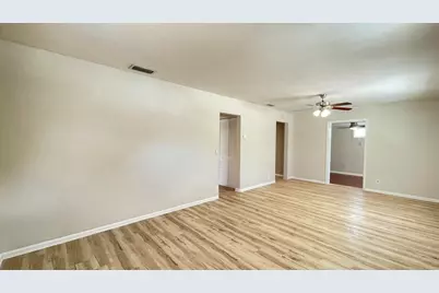 116 E Central Boulevard, Lantana, FL 33462 - Photo 8
