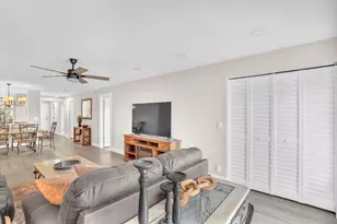 13719 Via Aurora Way, Delray Beach, FL 33484 - Photo 8