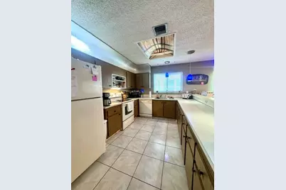 6787 Starkeys Place, Lake Worth, FL 33467 - Photo 6