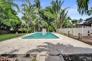 460 SE 18th Ave, Deerfield Beach, FL 33441 - Photo 14