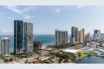 18555 Collins Avenue #3303, Sunny Isles Beach, FL 33160 - Photo 48