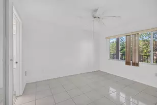 801 SW 141st Ave, Pembroke Pines, FL 33027 - Photo 20