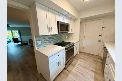 2033 S Seacrest Boulevard #D, Boynton Beach, FL 33435 - Photo 18