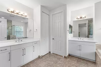 7217 Oxford Court, Palm Beach Gardens, FL 33418 - Photo 22
