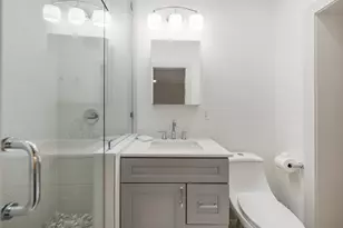 1764 NE 16th St, Fort Lauderdale, FL 33304 - Photo 14