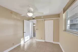 9460 Poinciana Pl, Davie, FL 33324 - Photo 28