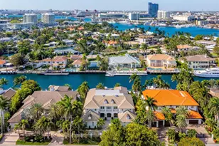 2520 Del Lago Dr, Fort Lauderdale, FL 33316 - Photo 2