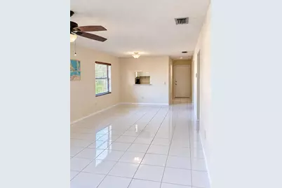 10 Lake Vista Trail #206, Port Saint Lucie, FL 34952 - Photo 4