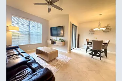 10361 Wellington Parc Drive, Wellington, FL 33449 - Photo 8