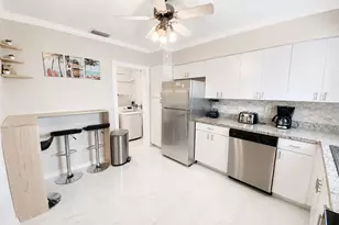 805 S 26th Ave, Hollywood, FL 33020 - Photo 8