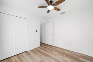 5323 NW Perez Ct, Port Saint Lucie, FL 34983 - Photo 14