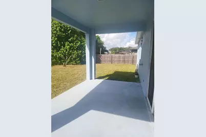 558 SW Halifax Avenue, Port Saint Lucie, FL 34953 - Photo 6
