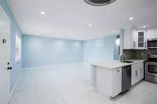 507 Capri K, Delray Beach, FL 33484 - Photo 4