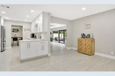 1035 NW 5th Avenue, Boca Raton, FL 33432 - Photo 22