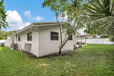 1035 NW 5th Avenue, Boca Raton, FL 33432 - Photo 48