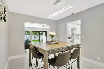 1035 NW 5th Avenue, Boca Raton, FL 33432 - Photo 6