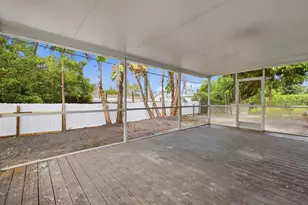 1421 Crest Dr, Lake Worth, FL 33461 - Photo 38