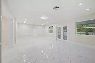 1421 Crest Dr, Lake Worth, FL 33461 - Photo 24