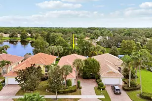 4718 Dovehill Dr, Palm Beach Gardens, FL 33418 - Photo 2