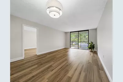 900 Colony Point Circle #205, Pembroke Pines, FL 33026 - Photo 12