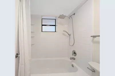 900 Colony Point Circle #205, Pembroke Pines, FL 33026 - Photo 24