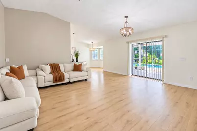 974 SE Brookedge Avenue, Port Saint Lucie, FL 34983 - Photo 10
