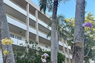 3970 Oaks Clubhouse Dr, Pompano Beach, FL 33069 - Photo 20