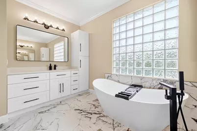 1261 Beacon Circle, Wellington, FL 33414 - Photo 22