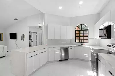 5171 Europa Drive #G, Boynton Beach, FL 33437 - Photo 4