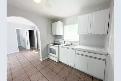 710 Palm Street #5, West Palm Beach, FL 33401 - Photo 6