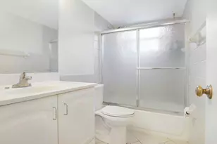 505 Gardens Dr, Pompano Beach, FL 33069 - Photo 22