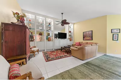 7910 Pine Island Way, West Palm Beach, FL 33411 - Photo 6