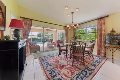 7910 Pine Island Way, West Palm Beach, FL 33411 - Photo 8