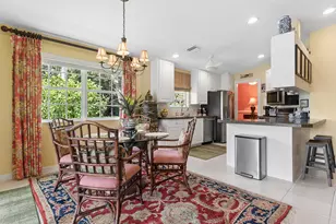7910 Pine Island Way, West Palm Beach, FL 33411 - Photo 10