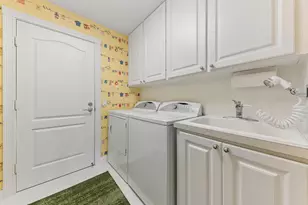 7910 Pine Island Way, West Palm Beach, FL 33411 - Photo 20