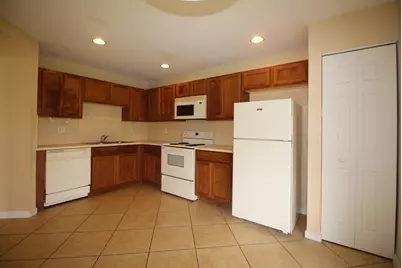 6602 Sandy Bank Terrace, Riviera Beach, FL 33407 - Photo 2