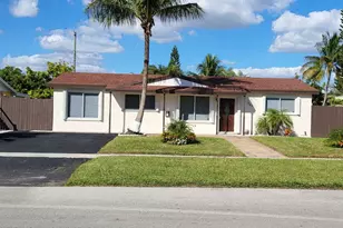 361 NW 42nd St, Deerfield Beach, FL 33064 - Photo 44