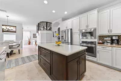 8249 Viale Matera, Lake Worth, FL 33467 - Photo 12